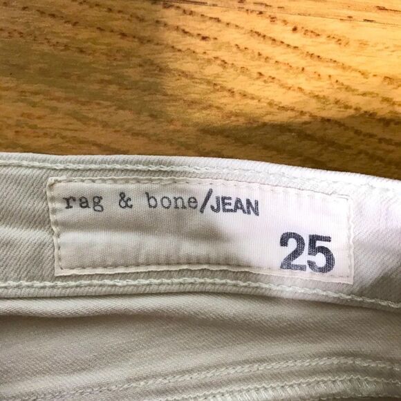 Amazing Rag & Bone Skinny Jeans - Picture 11 of 15